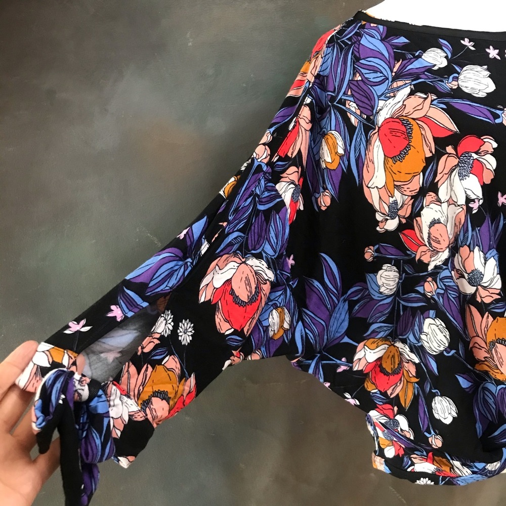 Free People Floral Keepin’ On Top Dolman Sleeve - Picture 7 of 16